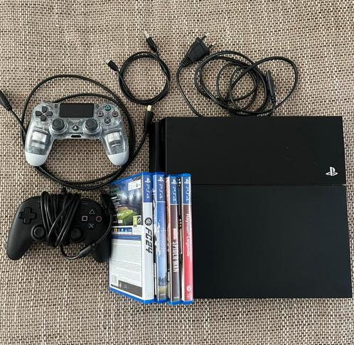 Sony PlayStation 4 with 2 controllers and games, Spelcomputers en Games, Spelcomputers | Sony PlayStation 4, Gebruikt, Original