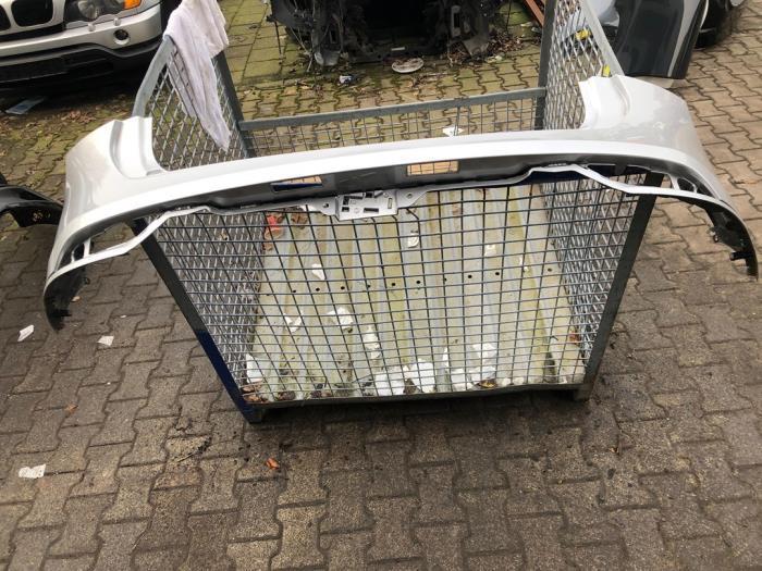 Achterbumper van een Volvo V40, Auto-onderdelen, Carrosserie en Plaatwerk, Bumper, Volvo, Gebruikt, 3 maanden garantie, Ophalen of Verzenden