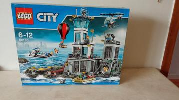Lego city 60130 gevangenis eiland  beschikbaar voor biedingen