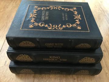 3 nostalgische decoratie nep boeken set beschikbaar voor biedingen