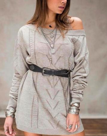 Moost wanted off shoulder trui Maat XS/S beschikbaar voor biedingen
