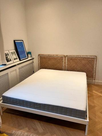 Like NEW-IKEA bed frame, mattress, and headboard - afbeelding 1