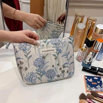  Make-up Tasje Bloemmotief, nieuw. beschikbaar voor biedingen