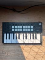 Novation lanunchkey mini mk3, Muziek en Instrumenten, Midi-apparatuur, Ophalen of Verzenden, Zo goed als nieuw