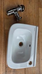 Geberit fontein met sifon, Doe-het-zelf en Verbouw, Sanitair, Ophalen of Verzenden, Nieuw, Steen, Toilet