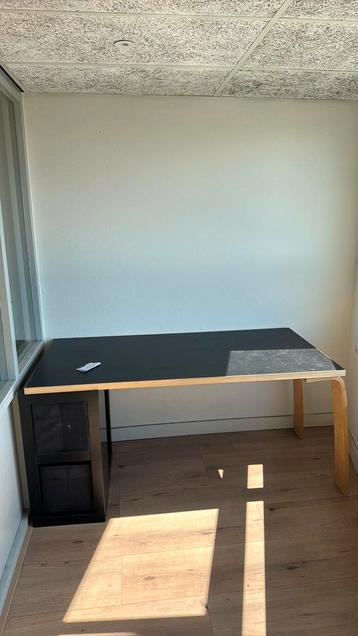 Ikea bureau - morgen gratis ophalen