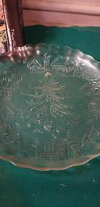 fruitschaal bewerkt glas kristal, Huis en Inrichting, Woonaccessoires | Schalen en Manden, Ophalen of Verzenden, 'T Olde Gre-j