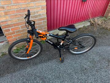 Jongens fiets 20 inch 6 t/m 10 jaar top staat alles werkt beschikbaar voor biedingen
