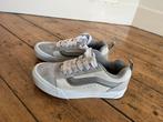 Als nieuw! Vans sneakers maat 36 grijs suède, Jongen of Meisje, Schoenen, Ophalen of Verzenden, Zo goed als nieuw