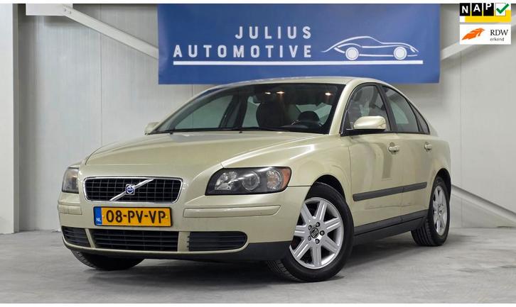 Volvo S40 2.4 Momentum Volledig Onderhoud! Distri. 2024 5 Ci, Auto's, Volvo, Bedrijf, Te koop, S40, ABS, Airbags, Airconditioning