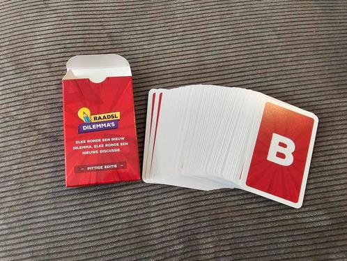 Raadsl dilemma's kaarten nieuw, Hobby en Vrije tijd, Gezelschapsspellen | Bordspellen, Nieuw, Ophalen of Verzenden