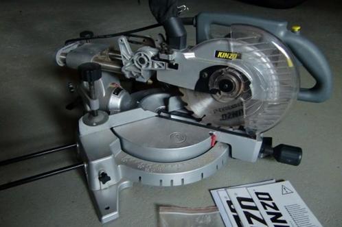 Radiaal- kap- en verstekzaagmachine met laser, Doe-het-zelf en Verbouw, Gereedschap | Zaagmachines, Zo goed als nieuw, Afkortzaag