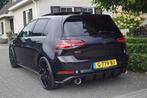 Volkswagen GOLF GTI Performance 2.0 TSI (300pk) Alcantara/Pa, 1345 kg, 4 cilinders, 1984 cc, Zwart