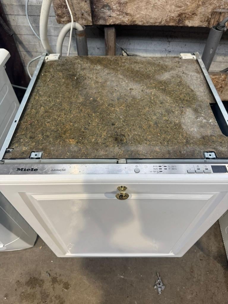 Miele Vaatwasser vol gein bezorging mogelijk, Energieklasse A of zuiniger, Ophalen of Verzenden, Zo goed als nieuw, Inbouw