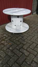 Grote offwhite/grijs geverfde kabelhaspel met licht in versc, Ophalen, Rond, Zo goed als nieuw, 75 cm of meer