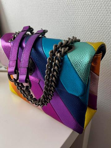 Kurt Geiger tas beschikbaar voor biedingen
