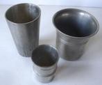 3 metalen bekertjes, waarschijnlijk alle drie van tin, Ophalen of Verzenden