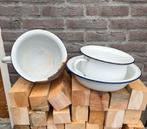 Emaille Ondersteek en schaal, Ophalen