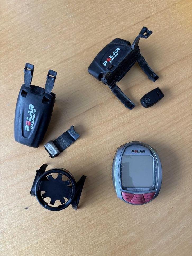 Polar CS200 Fietscomputer met Hartslagmeter, Fietsen en Brommers, Fietsaccessoires | Fietscomputers, Gebruikt, Cadanssensor, Draadloos