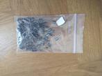 Assortiment (100+) elco's 22uf t/m 100uf (Nieuw), Hobby en Vrije tijd, Elektronica-componenten, Ophalen of Verzenden, Nieuw