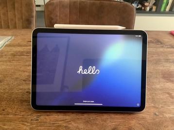 Zilver Apple iPad 2022 (10e generatie)  beschikbaar voor biedingen