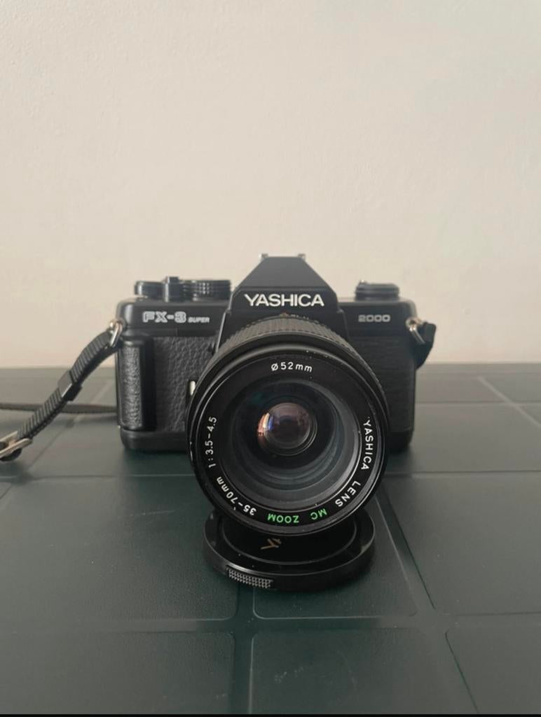 Yashica fx-3 super 2000, Audio, Tv en Foto, Fotocamera's Analoog, Zo goed als nieuw, Spiegelreflex, Overige Merken, Ophalen of Verzenden