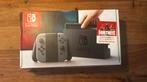 Nintendo Switch Grey compleet in doos, Spelcomputers en Games, Ophalen of Verzenden, Gebruikt, Met 2 controllers, Switch Original