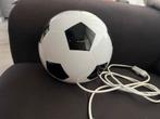 Voetbal tafel lamp van ikea, Huis en Inrichting, Lampen | Tafellampen, Ophalen of Verzenden, Zo goed als nieuw, Minder dan 50 cm