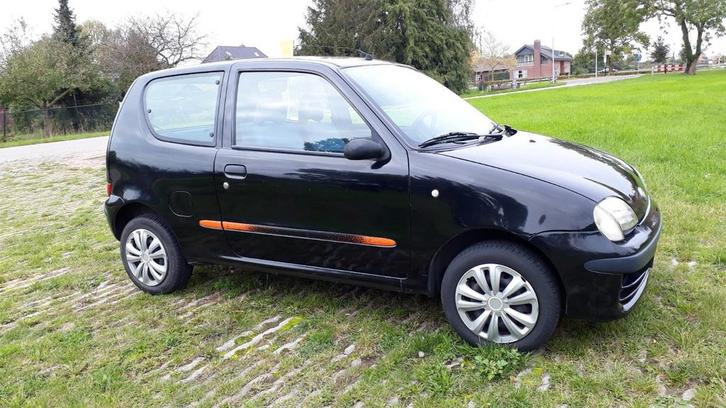Fiat Seicento 1.1 2002 Zwart, Auto's, Fiat, Particulier, Seicento, Benzine, C, Hatchback, Handgeschakeld, Origineel Nederlands