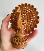 Houten Pauw Beeldje – Handgesneden, Antiek en Kunst, Kunst | Beelden en Houtsnijwerken, Ophalen of Verzenden