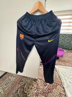 Bercelona Nike broek, Kinderen en Baby's, Kinderkleding | Overige, Jongen of Meisje, Ophalen of Verzenden, Zo goed als nieuw, Nike