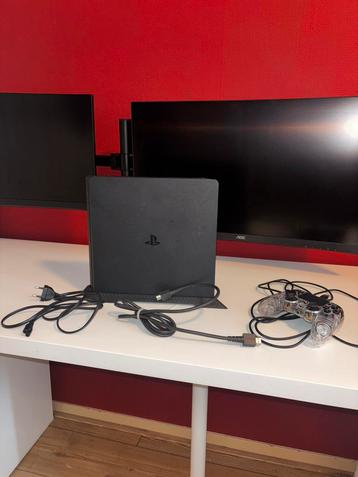 ps4 slim + controller, startkabel en HDMI kabel beschikbaar voor biedingen