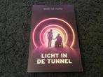Licht in de tunnel  Marc de Hond, Boeken, Ophalen of Verzenden, Zo goed als nieuw, Overige