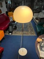 Gepo Sixties Bollamp Retro Vintage Space Age, Huis en Inrichting, Lampen | Vloerlampen, Ophalen, Gebruikt, 100 tot 150 cm, Vintage Sixties Space Age Bollamp Dutch Originals Gispen Hala