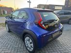 Toyota Aygo X 1.0 VVT-i S-CVT first|Cam|CC|LaneAssist, Stof, Gebruikt, 3 cilinders, Geïmporteerd