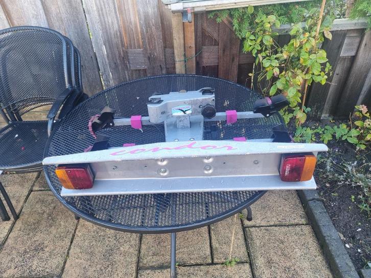complete Spinder Condor fietsendrager met kantelmechanisme, Auto diversen, Fietsendragers, Gebruikt, Trekhaakdrager, 2 fietsen