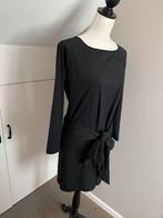 Nikkie Travelstof Jurk Maat 34, Zwart, Ophalen of Verzenden, Zo goed als nieuw, Maat 34 (XS) of kleiner