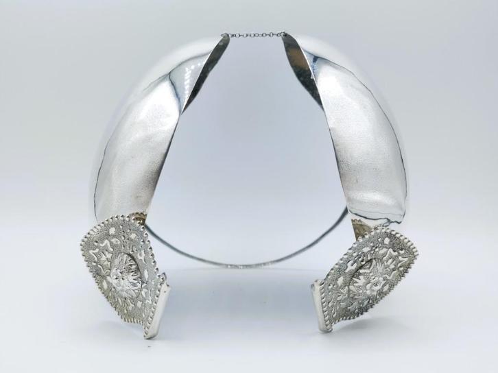 Zilveren Fries oorijzer, H. Adema, Leeuwarden, ca. 1870, Antiek en Kunst, Antiek | Goud en Zilver, Zilver, Verzenden