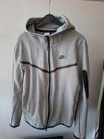 Nike Tech Pak Set - Vest M, Broek S, Kleding | Heren, Truien en Vesten, Ophalen, Nike, Overige maten, Zo goed als nieuw