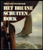 Het bruine schuiten boek, Boeken, Ophalen of Verzenden, 20e eeuw of later, Gelezen