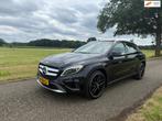 Mercedes-Benz GLA-klasse 180 PANO / LEER / AIRCO, Auto's, Voorwielaandrijving, Gebruikt, 4 cilinders, Leder en Stof