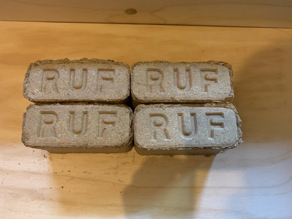 RUF-briketten (eikenhout), goedkoper niet te krijgen!!!, Tuin en Terras, Haardhout, 6 m³ of meer, Ophalen of Verzenden, Eikenhout