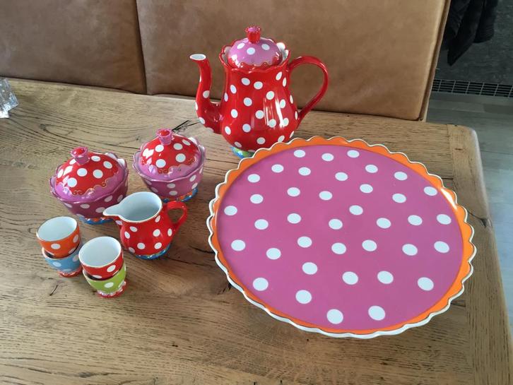 Olilly servies, Huis en Inrichting, Keuken | Servies, Zo goed als nieuw, Overige typen, Overige stijlen, Porselein, Ophalen of Verzenden