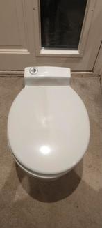 Sanibroyeur : Sanicompact 48 Toilet, Doe-het-zelf en Verbouw, Ophalen, Gebruikt, Steen, Toilet