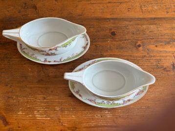 Twee antieke jus/sauskommen Rosenthal Donatello beschikbaar voor biedingen