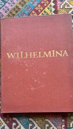 Wilhelmina - een levensgeschiedenis in  foto’s 1948, Ophalen of Verzenden, Gelezen