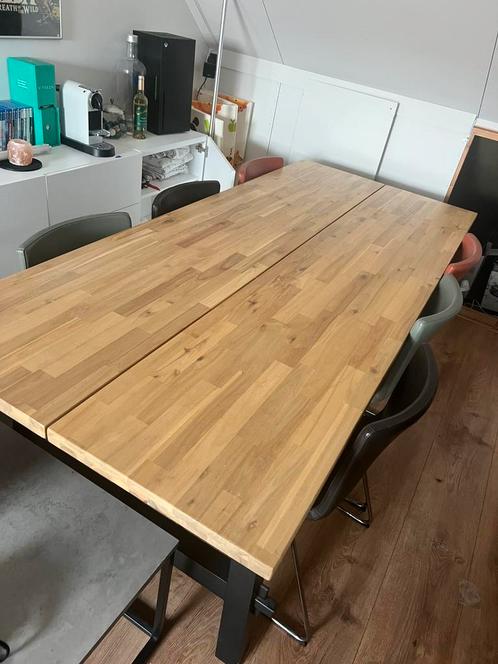 Ikea Skogsta eettafel (235x100) inclusief 6 stoelen, Huis en Inrichting, Tafels | Eettafels, Gebruikt, 50 tot 100 cm, 200 cm of meer