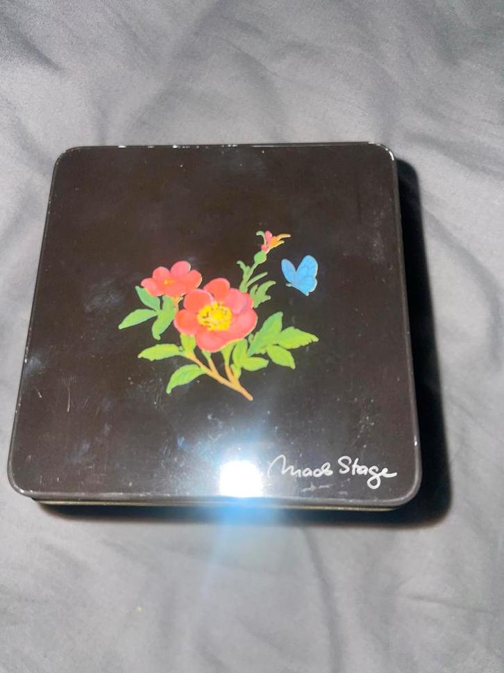 Vintage Engels Blikje met Rozen - Zo Goed Als Nieuw, Verzamelen, Blikken, Zo goed als nieuw, Overige, Overige merken, Ophalen of Verzenden