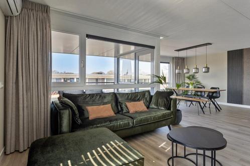 Velours/velvet groene 4-zits bank Suite + incl. losse hocker, Huis en Inrichting, Banken | Bankstellen, Zo goed als nieuw, Rechte bank