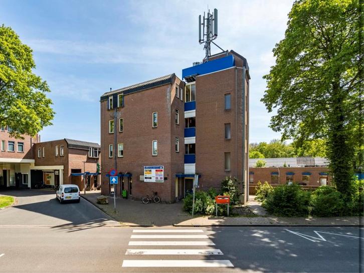 Assen Winkelpand met horeca bestemming te huur (kantoor), Zakelijke goederen, Bedrijfs Onroerend goed, Winkelruimte